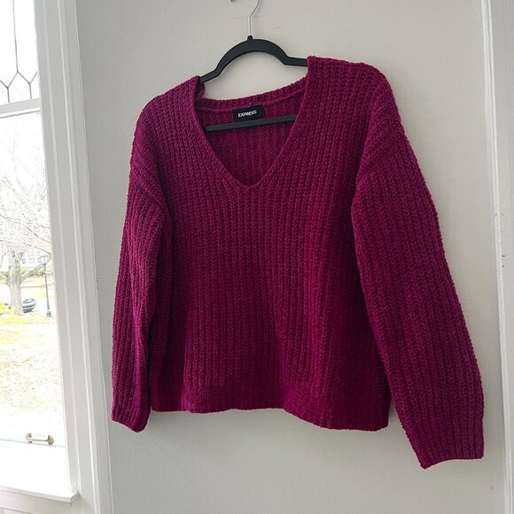Express Chenille Velvet V-Neck Pullover Sweater – Pink | Size XS - Picture 9 of 13